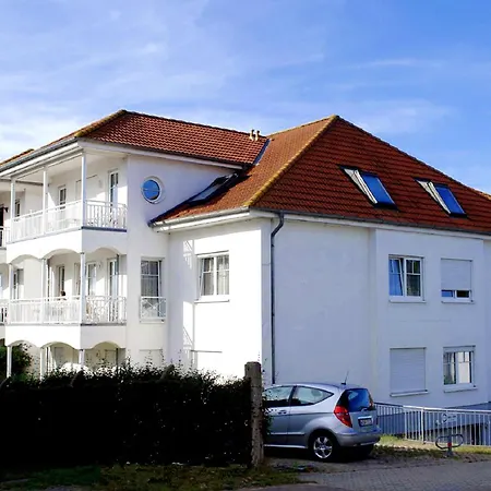 Haus 10 - 90648 Apartment *