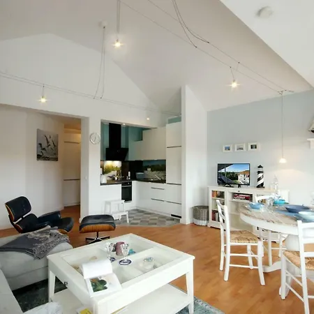 Potenberg 10 By Rujana Binz